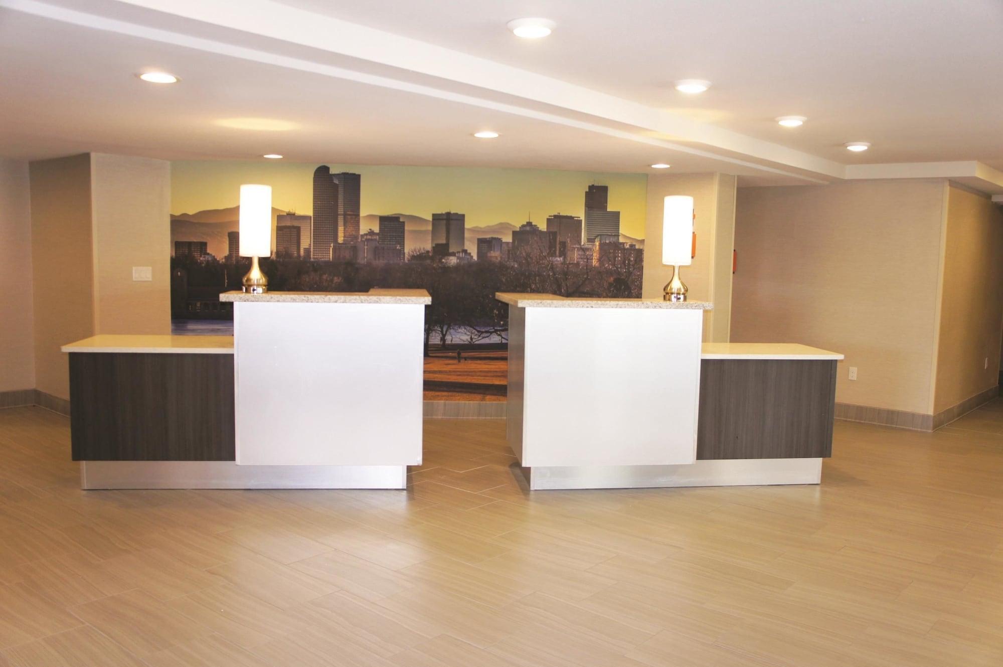 Hotel La Quinta By Wyndham Denver Medical