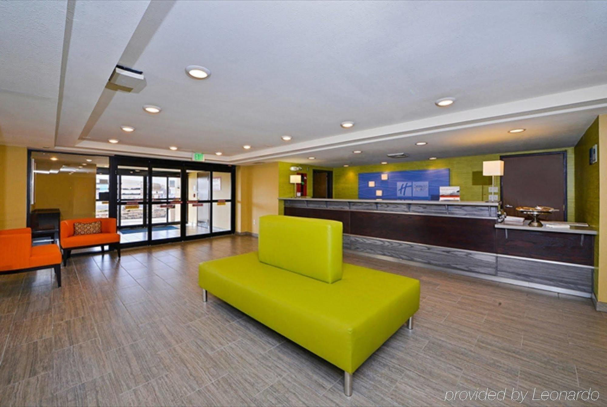 La Quinta By Wyndham Denver Medical Hotel